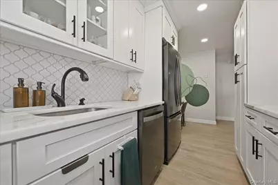 200 Atlantic Avenue #107, Lynbrook, NY 11563 - Photo 23