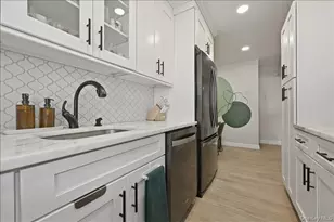 200 Atlantic Ave, Lynbrook, NY 11563 - Photo 23