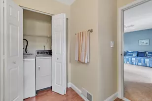 14 Kristin Ln, Hauppauge, NY 11788 - Photo 13