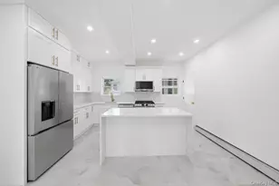 90-28 212th St, Queens Village, NY 11428 - Photo 17