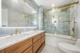 90-28 212th St, Queens Village, NY 11428 - Photo 19