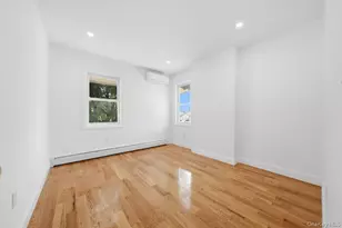 90-28 212th St, Queens Village, NY 11428 - Photo 33