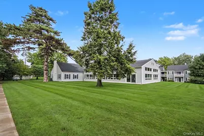 902 Commons Way #D, Fishkill, NY 12524 - Photo 33