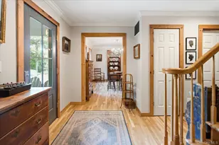 147B Old Country Rd, Remsenburg, NY 11960 - Photo 5