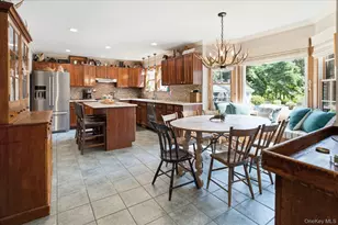 147B Old Country Rd, Remsenburg, NY 11960 - Photo 13