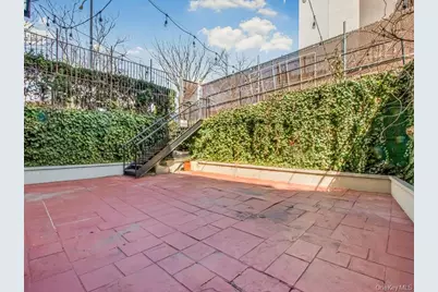 1874 Pelham Parkway S #2P, Bronx, NY 10461 - Photo 29