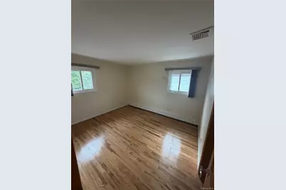 108 Lee Avenue, Babylon, NY 11702 - Photo 9