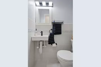 2110 Tomlinson Avenue, Bronx, NY 10461 - Photo 15