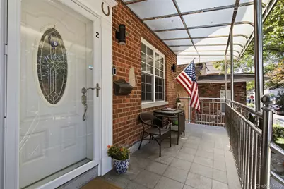 2110 Tomlinson Avenue, Bronx, NY 10461 - Photo 5