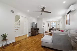 2110 Tomlinson Ave, Bronx, NY 10461 - Photo 9