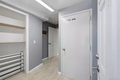 2110 Tomlinson Avenue, Bronx, NY 10461 - Photo 27