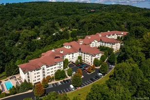 427 Trump Park, Shrub Oak, NY 10588 - Photo 17