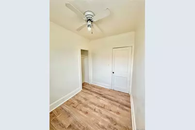 918 Hempstead Turnpike #6, Franklin Square, NY 11010 - Photo 9