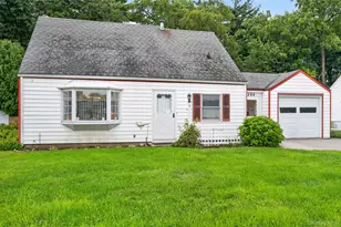 296 Jamaica Blvd, Carle Place, NY 11514 - Photo 3