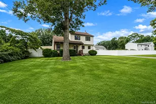 14 Roosevelt Ave, Nesconset, NY 11767 - Photo 5