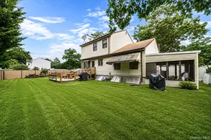 14 Roosevelt Ave, Nesconset, NY 11767 - Photo 7