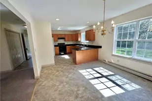 2 Bel Air Dr, Wallkill, NY 12589 - Photo 7