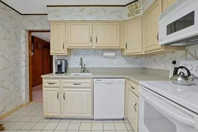 41 Heritage Drive #A, New City, NY 10956 - Photo 9