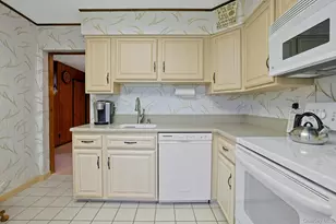41 Heritage Dr, New City, NY 10956 - Photo 9