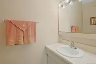 41 Heritage Dr, New City, NY 10956 - Photo 11