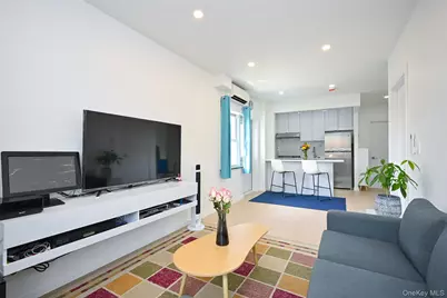 71-77 159th Street #4D, Fresh Meadows, NY 11365 - Photo 3