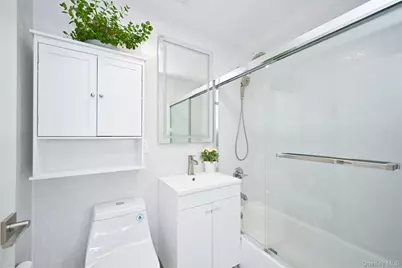 71-77 159th Street #4D, Fresh Meadows, NY 11365 - Photo 11