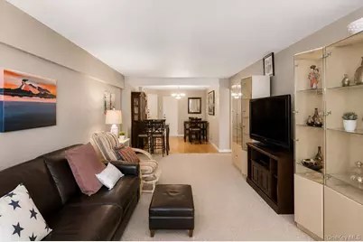 370 W Broadway #1D, Long Beach, NY 11561 - Photo 11