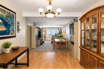 370 W Broadway #1D, Long Beach, NY 11561 - Photo 5