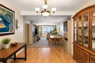 370 W Broadway, Long Beach, NY 11561 - Photo 5