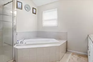 53 Howard Dr, Coram, NY 11727 - Photo 29