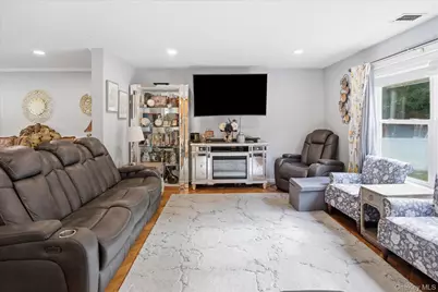 53 Howard Drive, Coram, NY 11727 - Photo 13