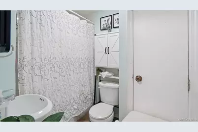 53 Howard Drive, Coram, NY 11727 - Photo 27