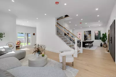 8366 Charlecote Ridge, Jamaica, NY 11432 - Photo 3
