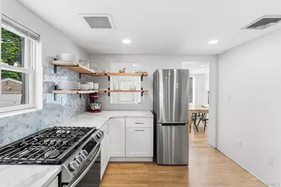 5 W Maple Avenue, Suffern, NY 10901 - Photo 13