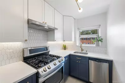 183 Drake Avenue #1K, New Rochelle, NY 10805 - Photo 5