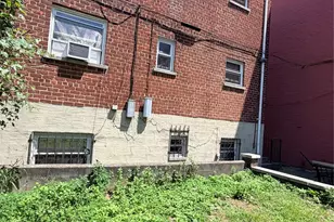 1849 White Plains Rd, Bronx, NY 10462 - Photo 15