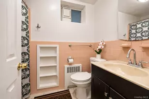62 Raybrook Rd, Yonkers, NY 10704 - Photo 15