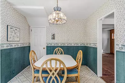1860 Rockville Drive, Baldwin, NY 11510 - Photo 17