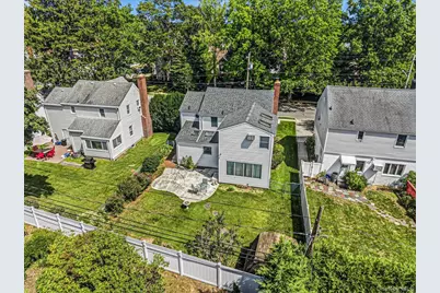 1860 Rockville Drive, Baldwin, NY 11510 - Photo 31
