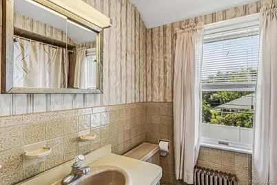 1860 Rockville Drive, Baldwin, NY 11510 - Photo 27