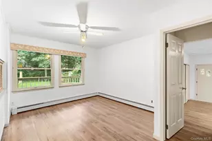 41 Shirley St, Wading River, NY 11792 - Photo 5