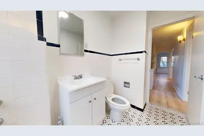 96-29 72nd Road #2, Forest Hills, NY 11375 - Photo 17