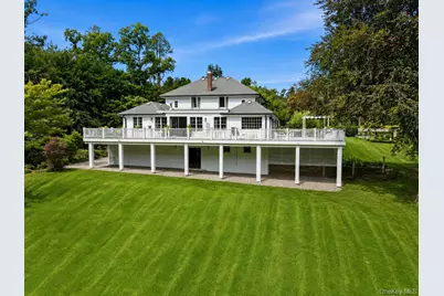 34 Locust Lane, Huntington, NY 11743 - Photo 5