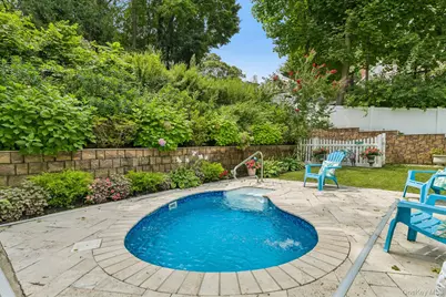28 Forest Drive, East Northport, NY 11731 - Photo 29