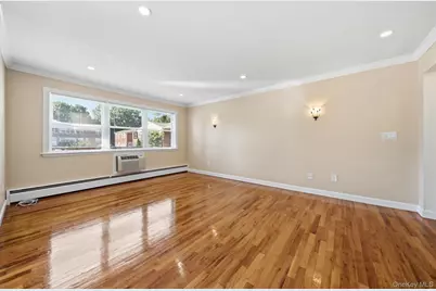 227 N Middletown Road #D, Pearl River, NY 10965 - Photo 7
