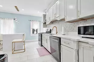 101-56 107th St, Ozone Park, NY 11416 - Photo 15