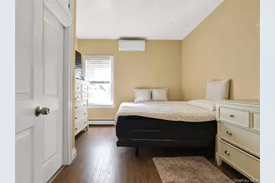 10156 107th Street, Ozone Park, NY 11416 - Photo 9