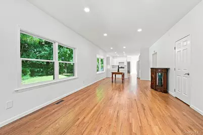 48 Private Road, Calverton, NY 11933 - Photo 19