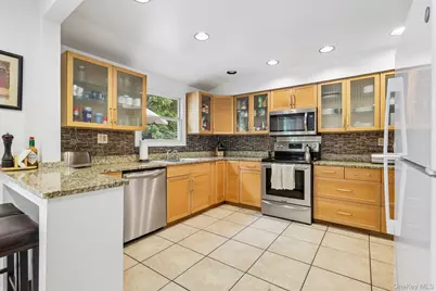 82 Branchville Road, Valley Cottage, NY 10989 - Photo 7