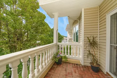 30 Sarah Court, Amityville, NY 11701 - Photo 29